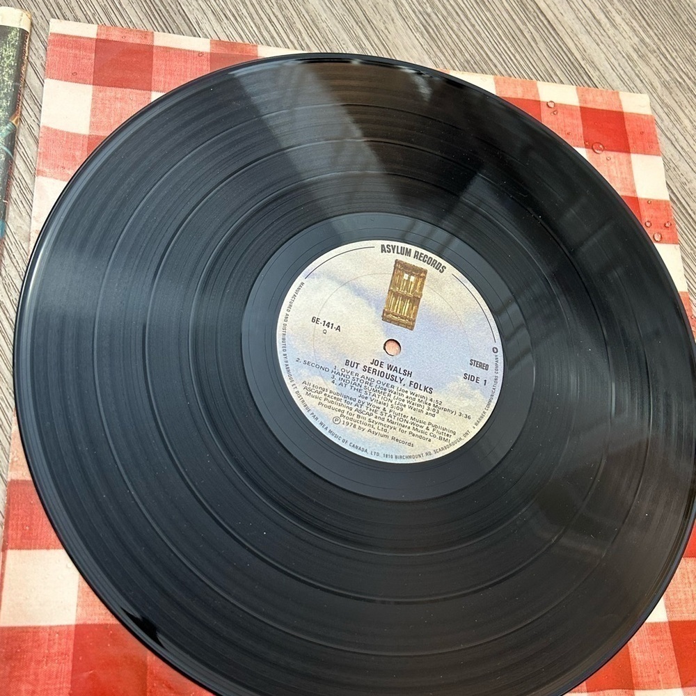 JOE WALSH But Seriously, Folks vintage first cut 1978 vinyl Lp album. 12”. 33rpm - Picture 6 of 7